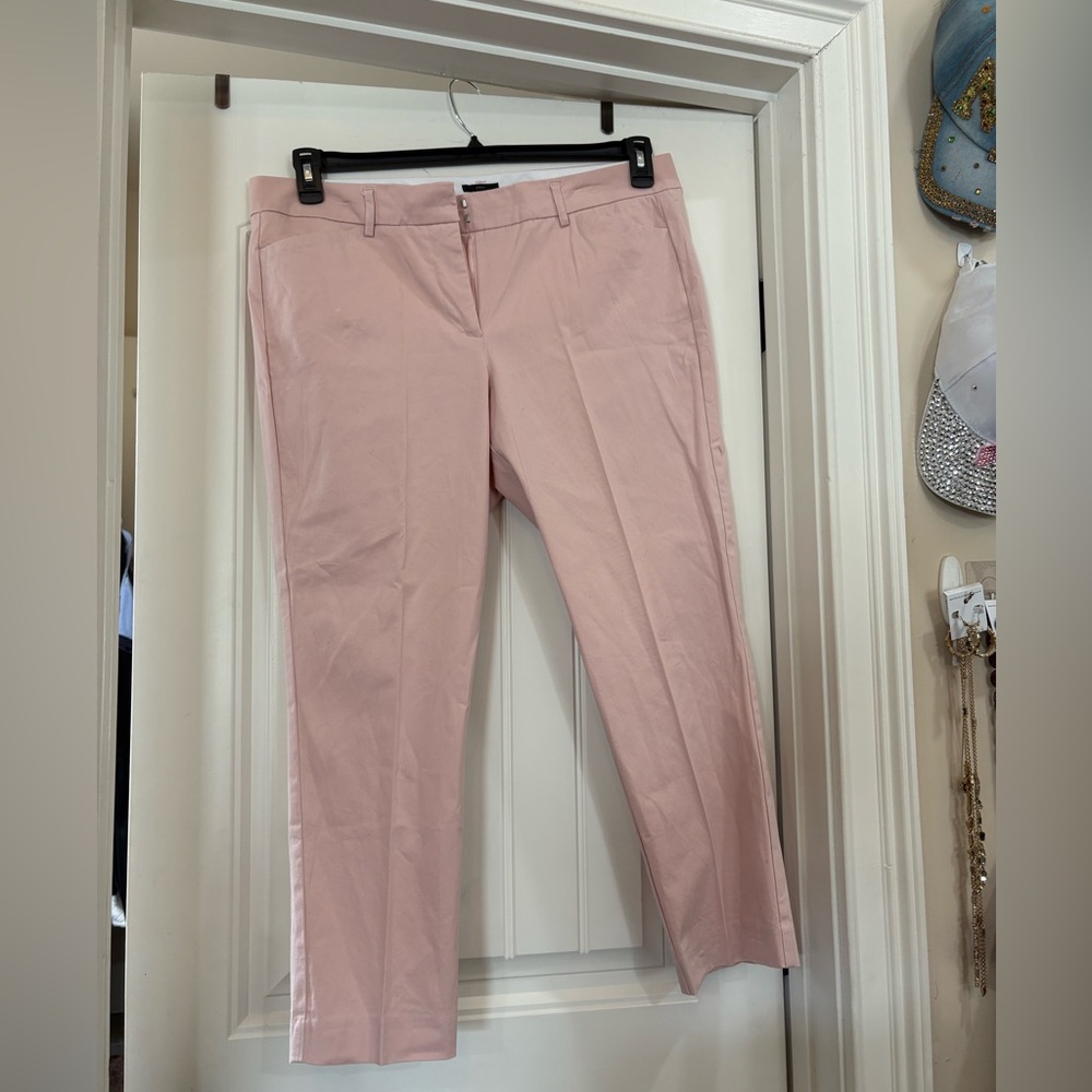 Women's Pink Cropped Pants